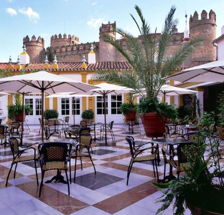 Hotel Huerta Honda Zafra Exterior foto